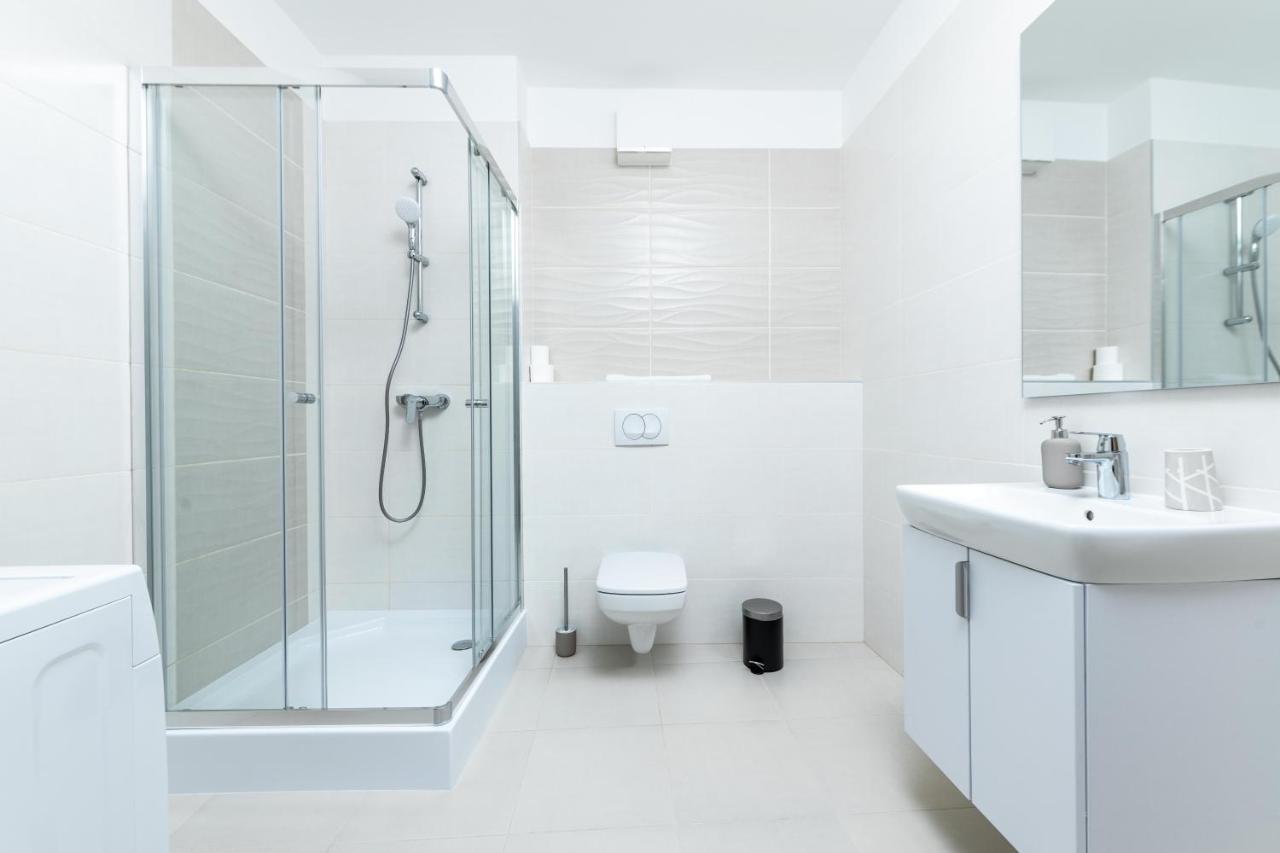 Westside Apartments By Urbanrent Βουδαπέστη Εξωτερικό φωτογραφία