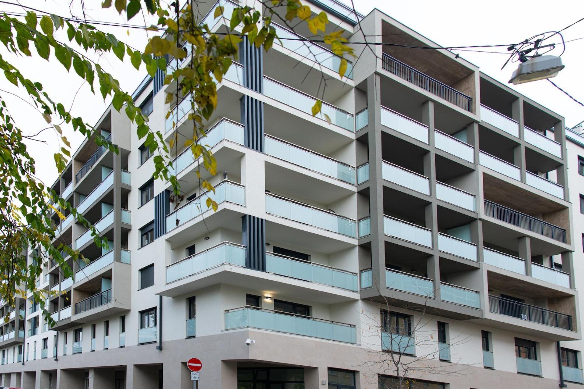 Westside Apartments By Urbanrent Βουδαπέστη Εξωτερικό φωτογραφία